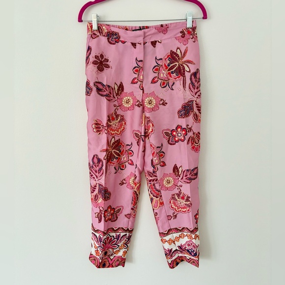 Zara Vibrant Pink Floral Satin Ankle Length Pants Size Small - Picture 5 of 9